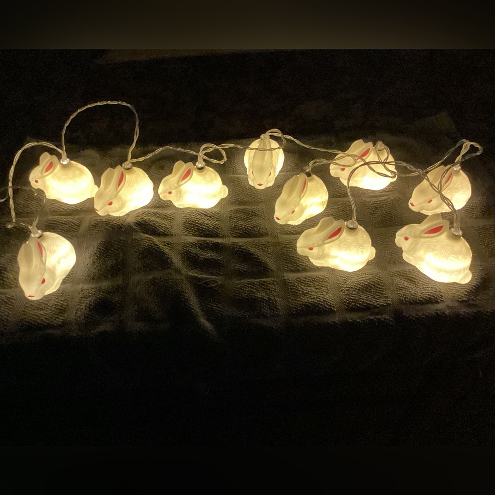 Vintage Blow Mold Bunny Rabbit String Lights
